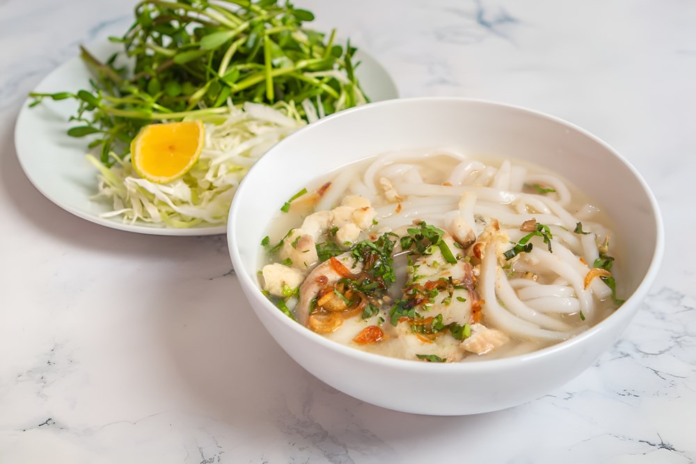 Tự tin gọi “bánh canh” bằng tiếng Việt, khách Tây nhận về món hoàn toàn khác nhưng vẫn khen ngon  - ảnh 2