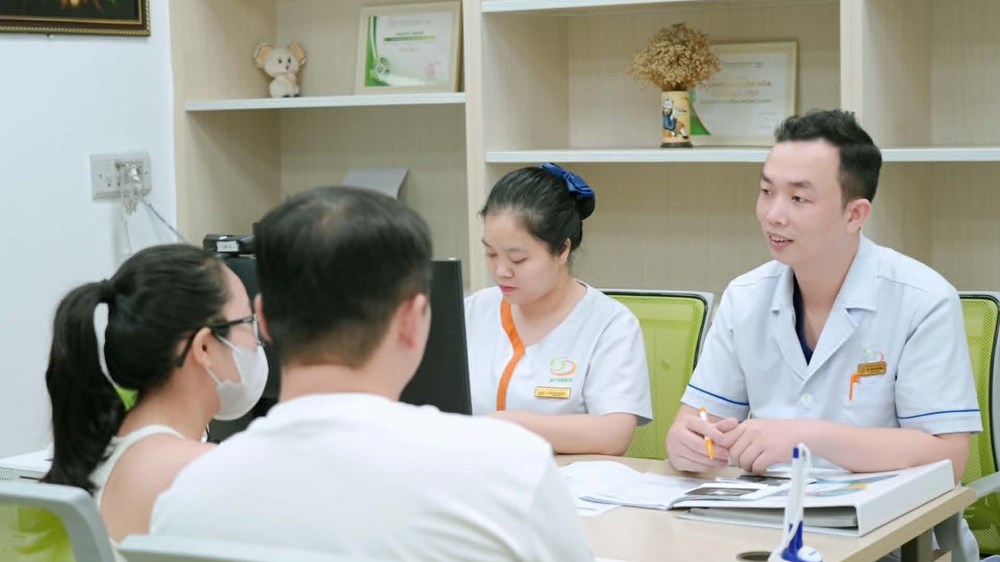 1 bệnh viện tại Hà Nội miễn phí từ thăm khám đến IVF: Thêm hi vọng cho người hiếm muộn khó khăn - ảnh 1