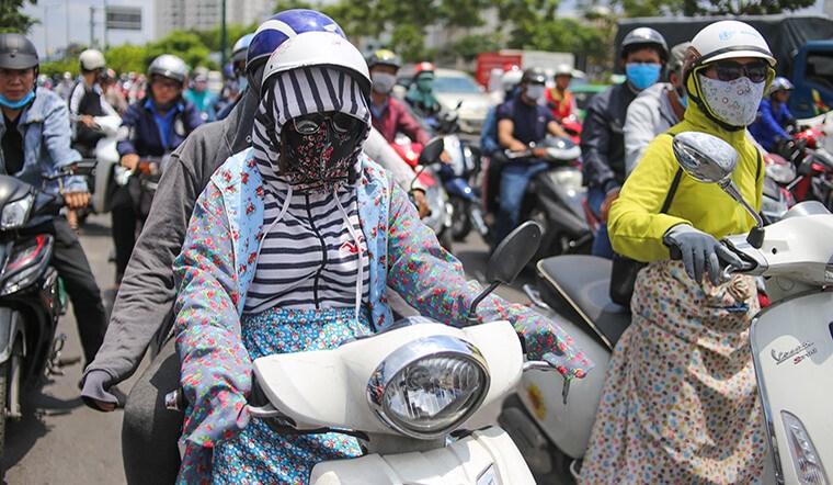 Chuyên gia khuyên: 3 tiêu chí chọn áo chống nắng ngăn tia UV, ngừa ung thư da trong thời tiết nắng bỏng rát - ảnh 3