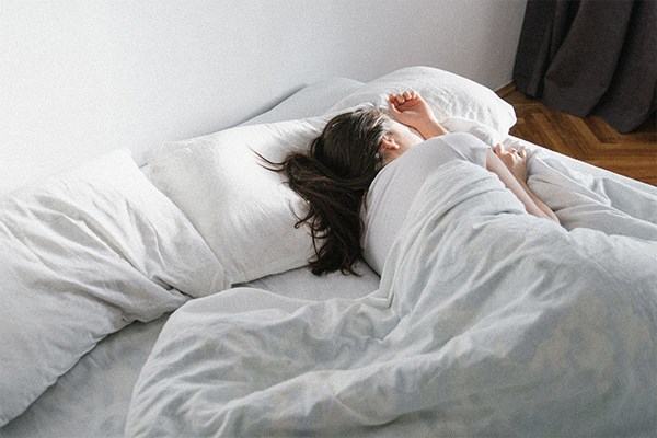 Sau tuổi 40, đây là thứ quan trọng nhất giúp bạn trẻ lại, bác sĩ da liễu đã công nhận! - ảnh 2