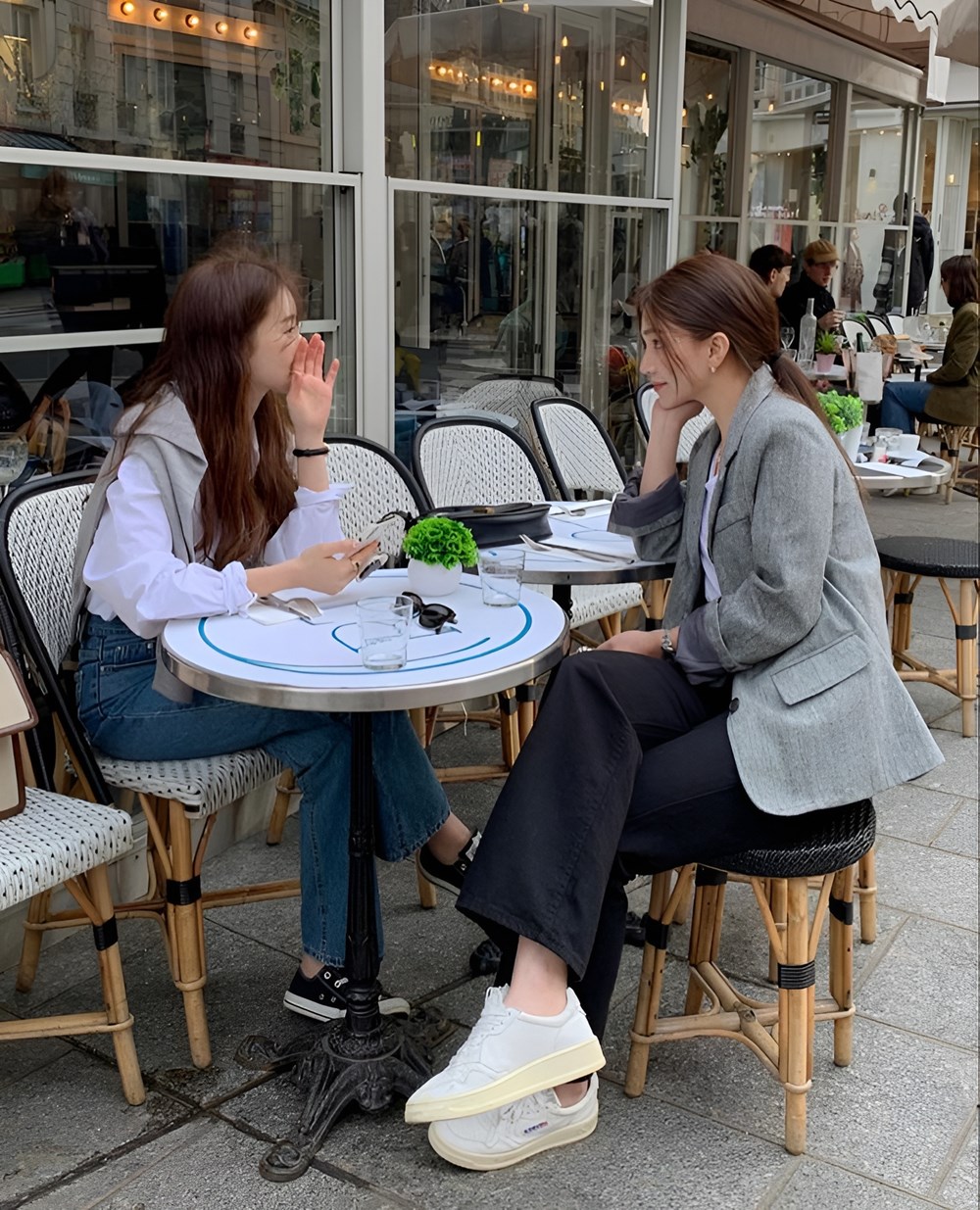 Người EQ cao thường giữ kín điều này, người EQ thấp lại thích thể hiện ra ngoài - ảnh 2
