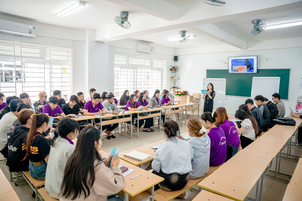 Trang bị kỹ năng thực tiễn cho hàng trăm sinh viên ngành du lịch qua dự án “Học tập trọn đời” - ảnh 3