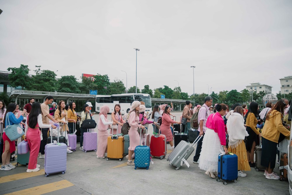 Mở cửa thị trường du lịch tỉ đô - ảnh 1