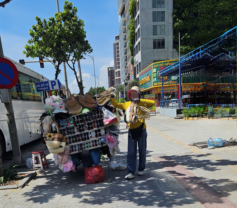 Giữ gìn hình ảnh điểm đến văn minh trong mùa cao điểm du lịch - ảnh 1