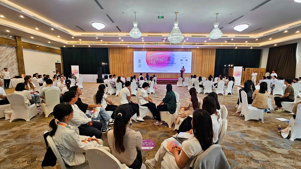 Lan tỏa thông điệp chăm sóc sức khỏe tinh thần cộng đồng - ảnh 1