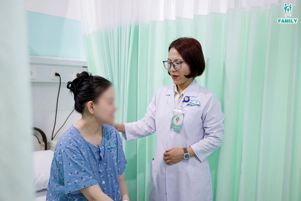 Cứu sống thai nhi 18 tuần tuổi trong tình trạng dọa sẩy nhờ kỹ thuật khâu eo tử cung cấp cứu - ảnh 1