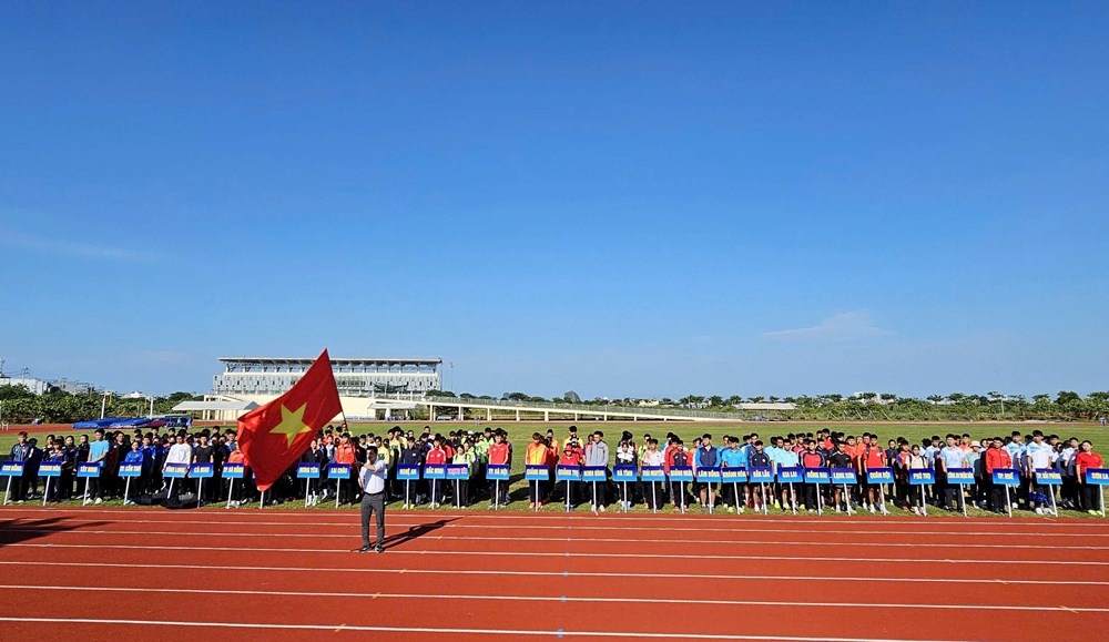Khai mạc Giải vô địch điền kinh quốc gia 2025 - ảnh 1