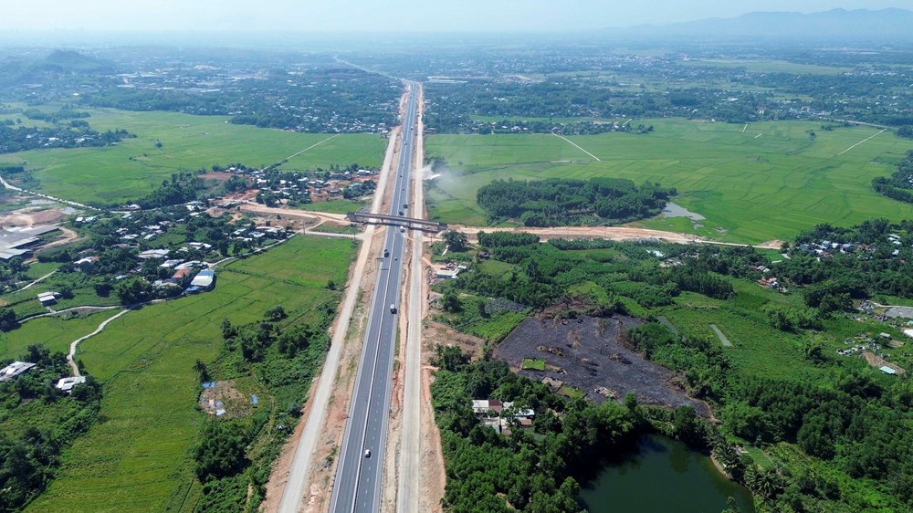 Thông xe kỹ thuật tuyến cao tốc Hòa Liên - Túy Loan - ảnh 3