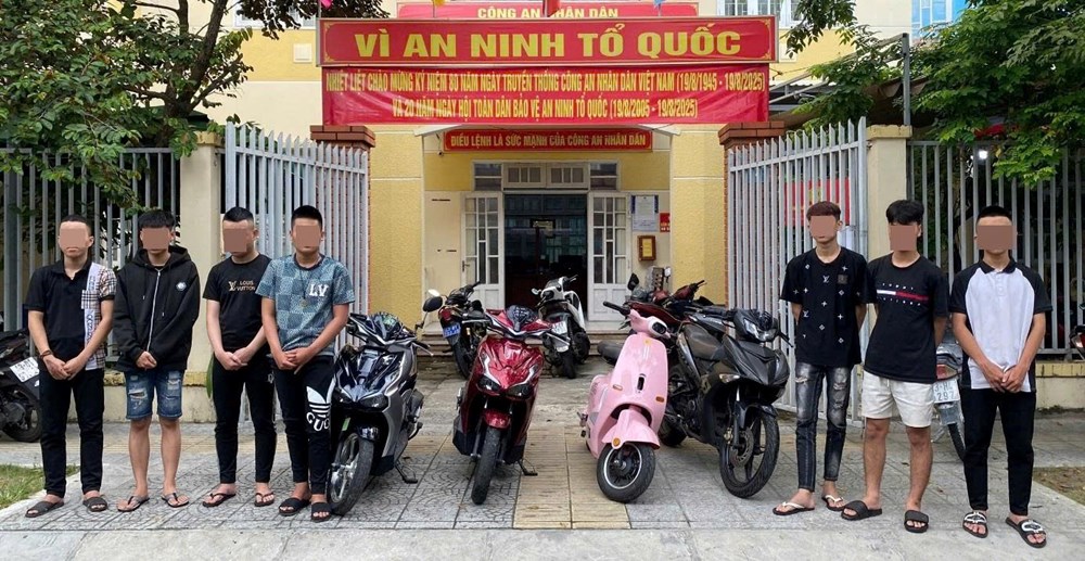 Truy nóng nhóm thanh thiếu niên tấn công người đi đường - ảnh 1
