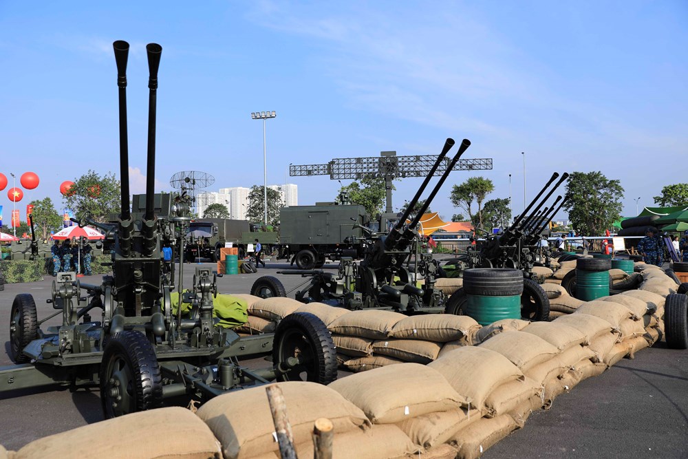 Cận cảnh khí tài hiện đại tại Triển lãm Thành tựu đất nước - ảnh 5