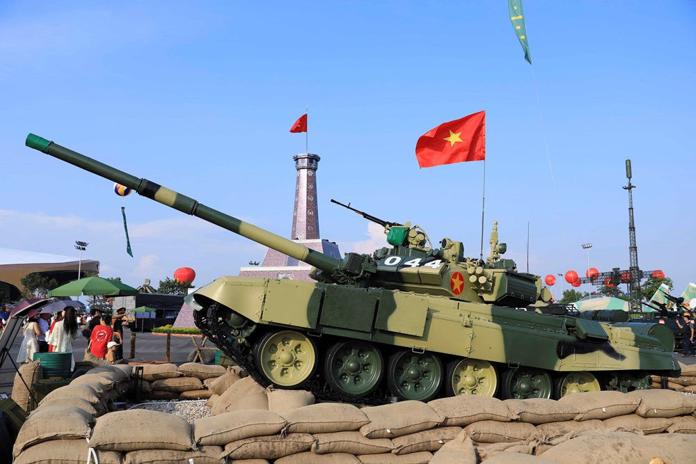 Cận cảnh khí tài hiện đại tại Triển lãm Thành tựu đất nước - ảnh 6