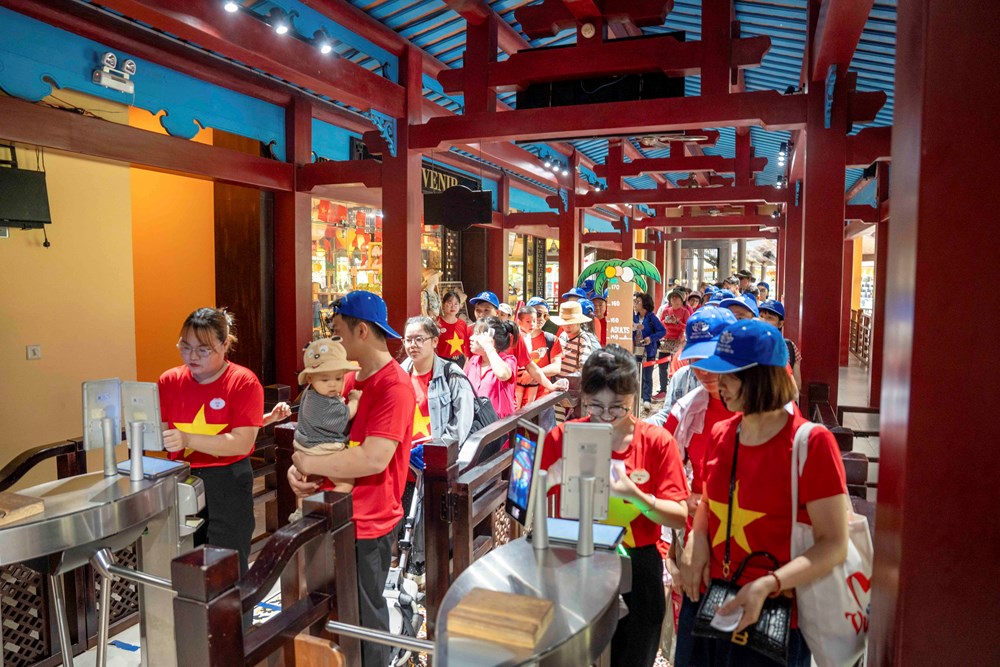 Đà Nẵng tổ chức nhiều hoạt động hấp dẫn phục vụ người dân và du khách dịp lễ 2.9 - ảnh 1