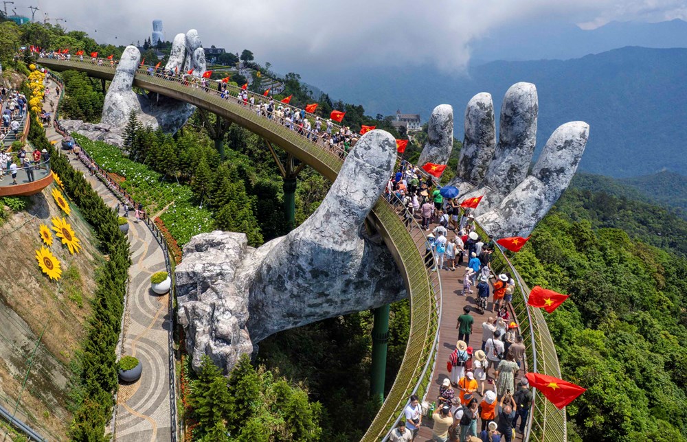 Khách du lịch tới Đà Nẵng dịp lễ 2.9 tăng so với cùng kỳ 2024 - ảnh 1