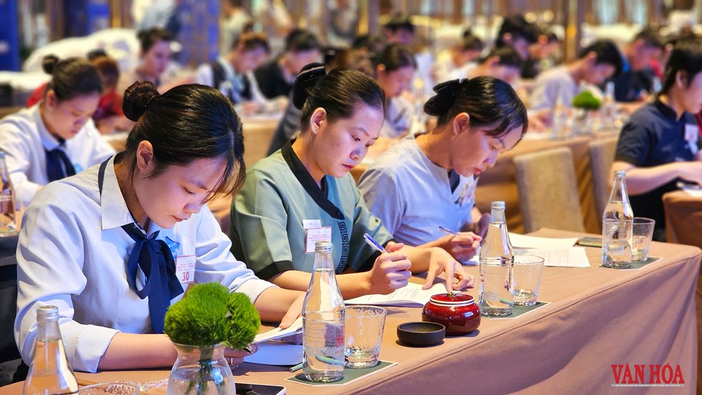 Khai mạc Hội thi nghiệp vụ buồng phòng ngành du lịch Đà Nẵng năm 2025 - ảnh 5