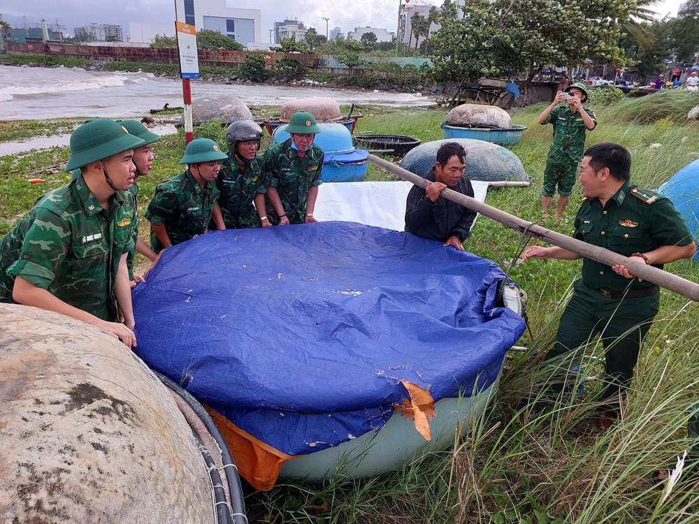 Đà Nẵng ban hành công điện khẩn ứng phó với mưa rất lớn và bão số 12 - ảnh 3