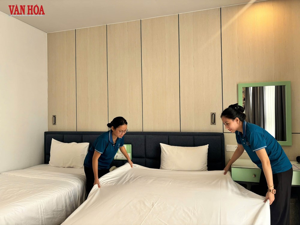 Gần 500 phòng khách sạn hỗ trợ miễn, giảm giá cho du khách và người dân tránh trú bão số 13 - ảnh 2