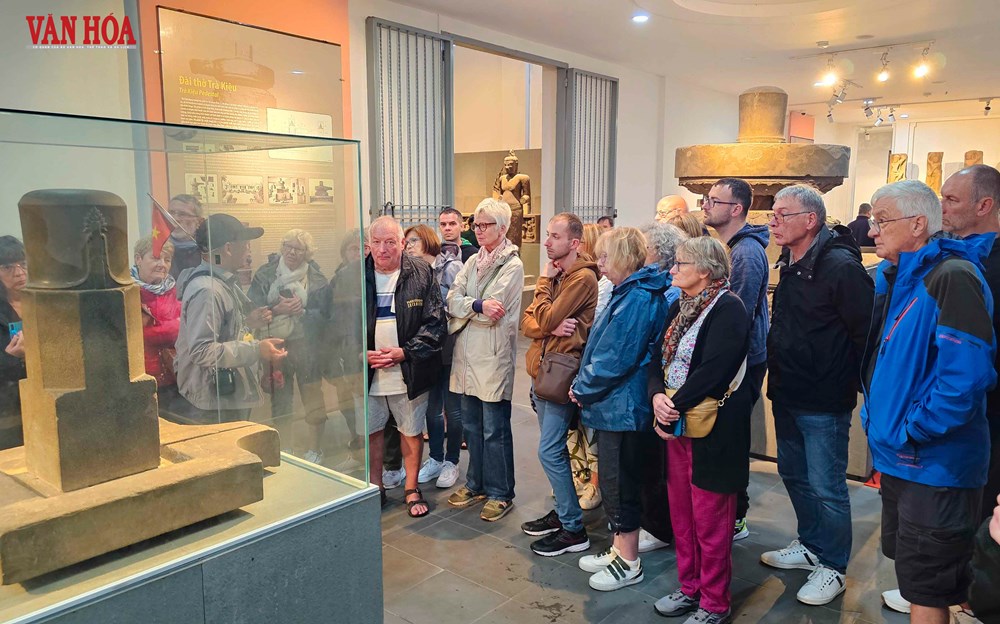 Khai mạc trưng bày chuyên đề “Bảo vật quốc gia - Di sản trong lòng Đà Nẵng” - ảnh 6