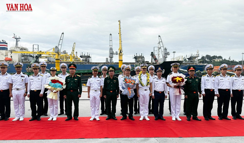 Tàu huấn luyện ROKS Hansando của Hải quân Hàn Quốc thăm xã giao Đà Nẵng  - ảnh 3