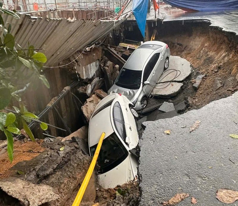 Thông tin mới về vụ mặt đường sụt lún khiến hai ô tô bị “nuốt chửng” - ảnh 2