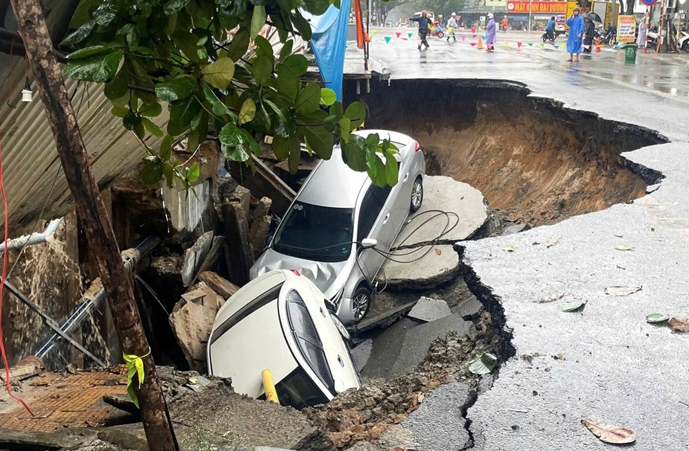 Đà Nẵng chỉ đạo khắc phục sự cố “hố tử thần” trên đường Nguyễn Công Trứ - ảnh 2