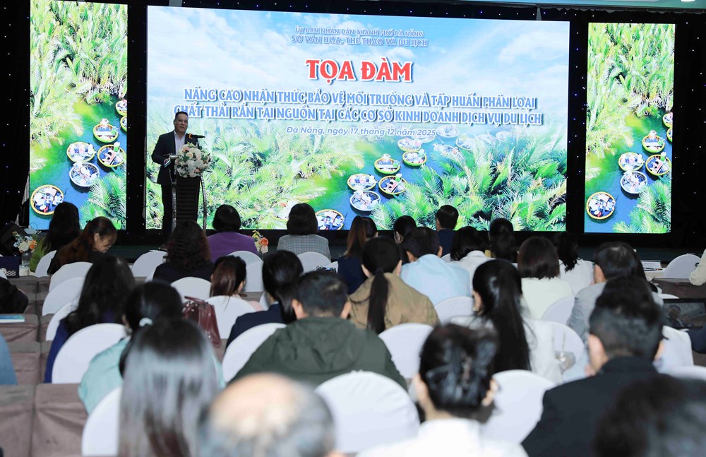 Đà Nẵng thúc đẩy phân loại rác tại nguồn, xây dựng “bức tường xanh” cho ngành Du lịch - ảnh 1