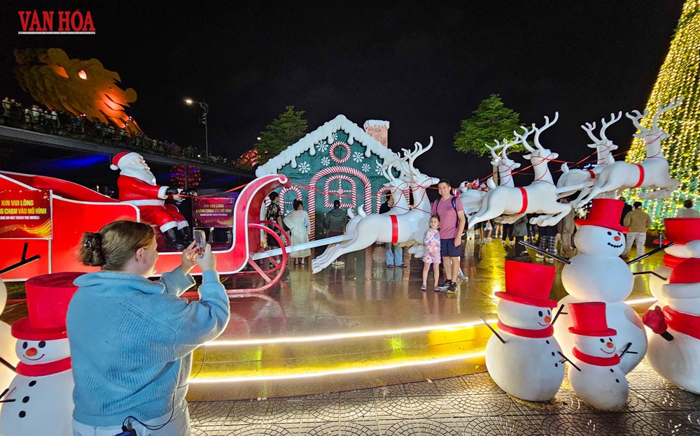 Đà Nẵng lung linh sắc màu Giáng sinh 2025 - ảnh 5