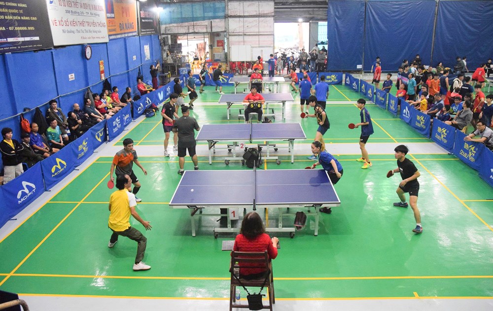 Hơn 100 VĐV tranh tài tại Giải bóng bàn đồng đội đôi các CLB Đà Nẵng năm 2025 - ảnh 2