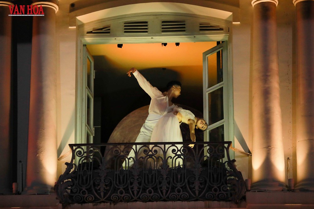 Da Nang Concert số 2 “Dòng chảy bất tận” gây ấn tượng trong đêm đầu năm mới - ảnh 17