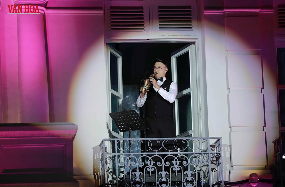 Da Nang Concert số 2 “Dòng chảy bất tận” gây ấn tượng trong đêm đầu năm mới - ảnh 18