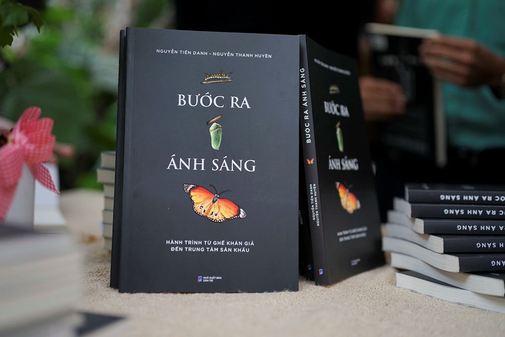 “Bước ra ánh sáng”: Hành trình tìm lại sự tự tin từ bên trong - ảnh 2