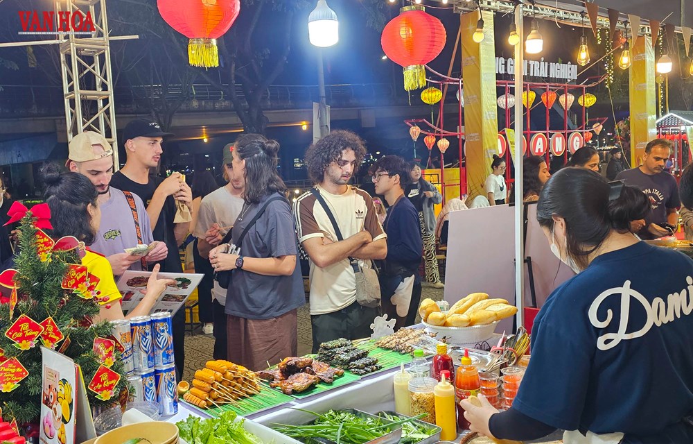 Đà Nẵng tăng cường xúc tiến du lịch, đa dạng hóa thị trường quốc tế - ảnh 1