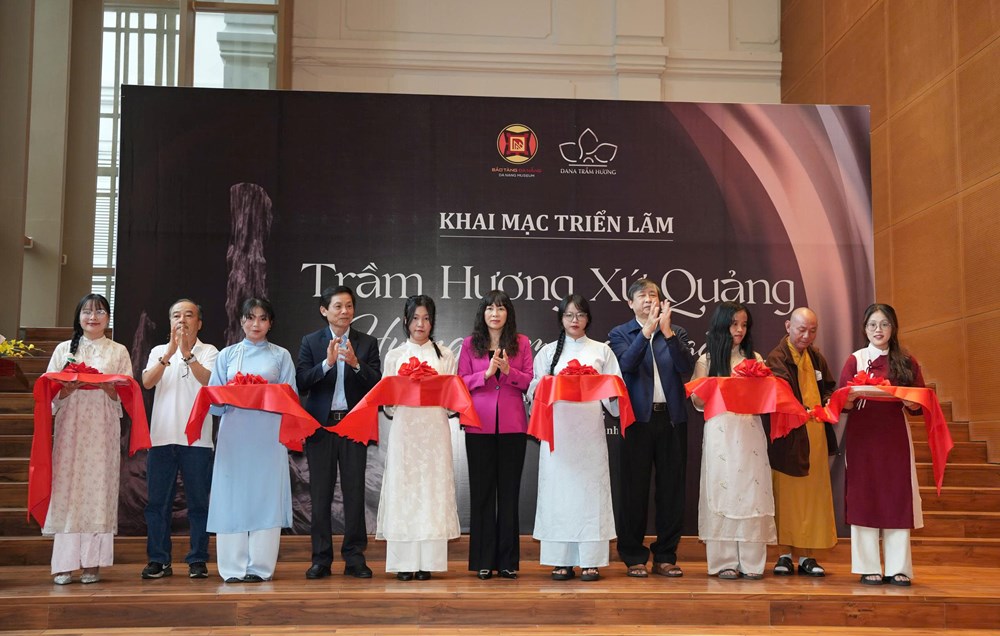 Khai mạc triển lãm “Trầm hương xứ Quảng - Hương thơm từ đại ngàn”  - ảnh 1