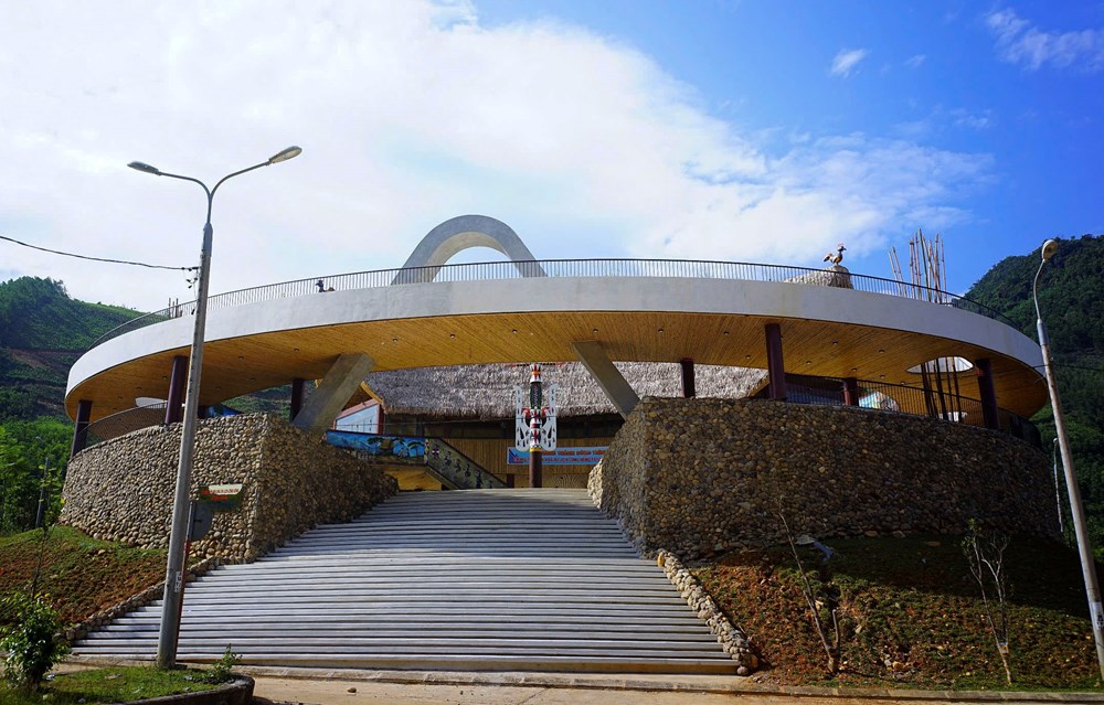 Giữ hồn văn hóa Cơ Tu bên dòng Cu Đê - ảnh 2