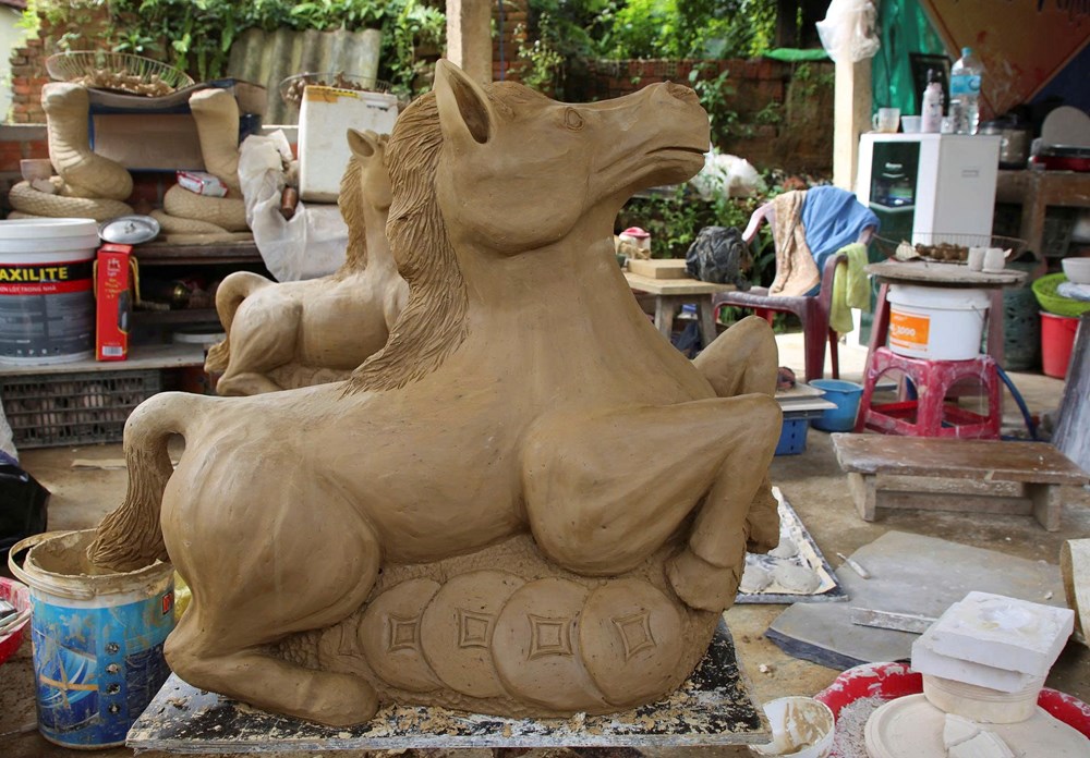 Về Thanh Hà xem thợ gốm làm linh vật đón xuân - ảnh 8