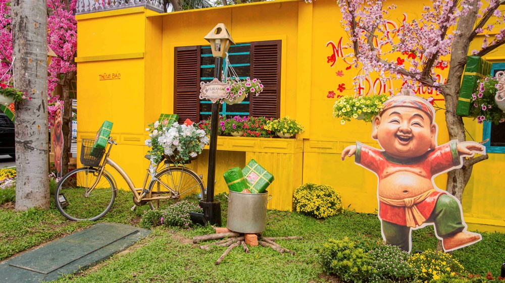 Tìm về hương vị Tết xưa giữa không gian “Chợ quê Tết” bên bờ biển Đà Nẵng - ảnh 2