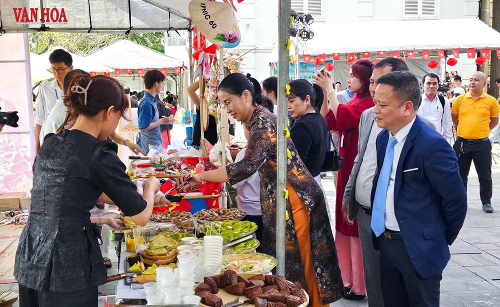 Tái hiện không gian chợ Tết xưa ở Đà Nẵng - ảnh 5