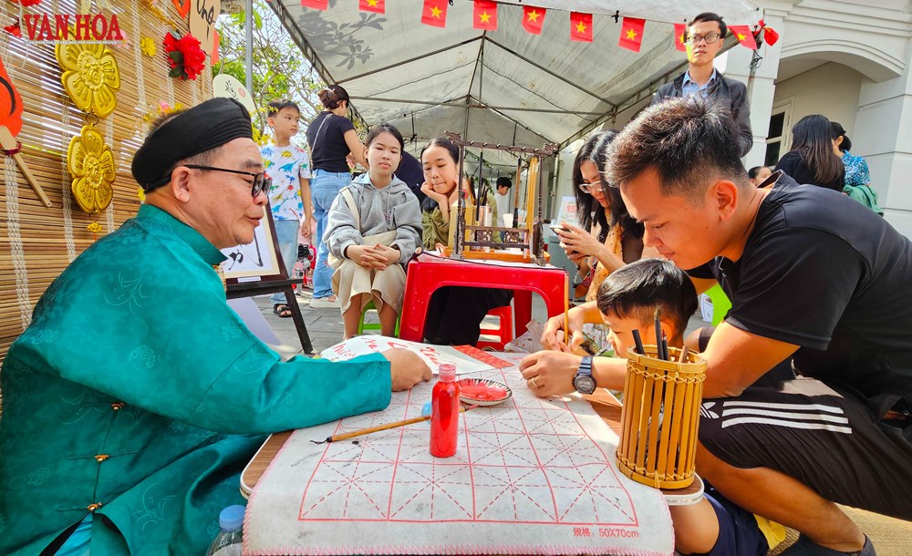 Tái hiện không gian chợ Tết xưa ở Đà Nẵng - ảnh 10