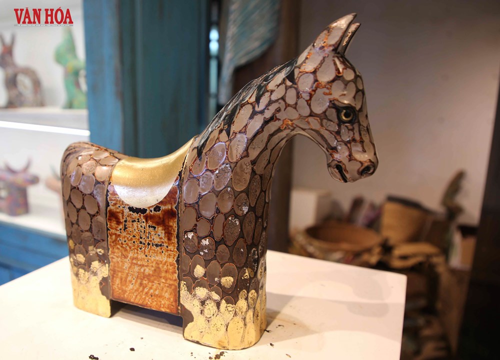 Độc đáo linh vật ngựa gỗ ở làng Củi Lũ  - ảnh 13