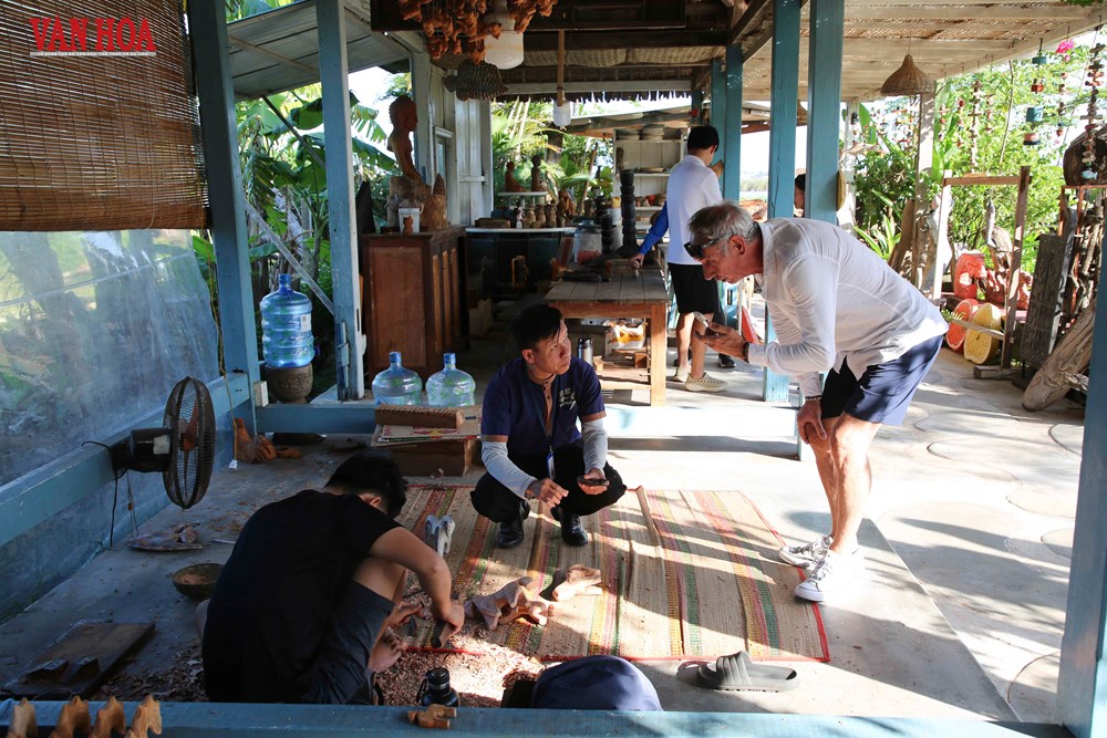 Độc đáo linh vật ngựa gỗ ở làng Củi Lũ  - ảnh 15