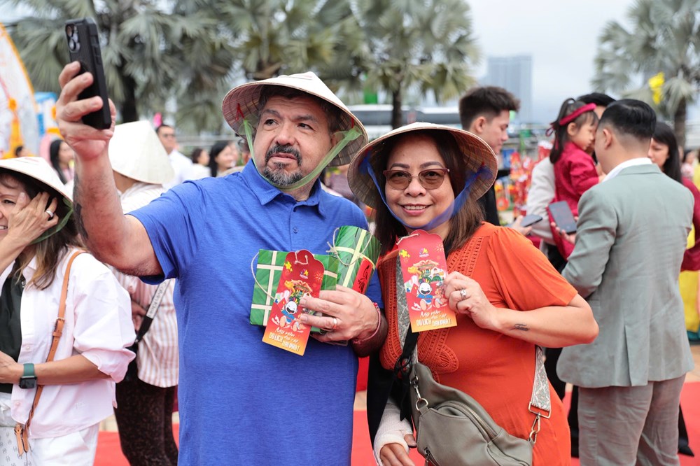 Đón 1,1 triệu lượt khách, doanh thu gần 4.000 tỉ đồng - ảnh 6