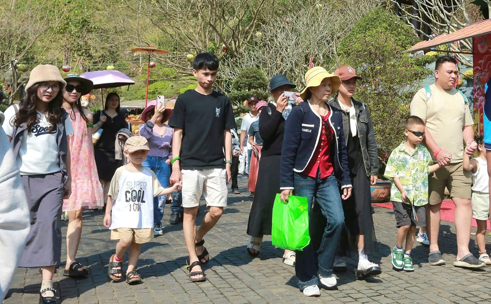 Các khu, điểm du lịch Đà Nẵng hút khách tham quan dịp Tết Bính Ngọ 2026 - ảnh 1