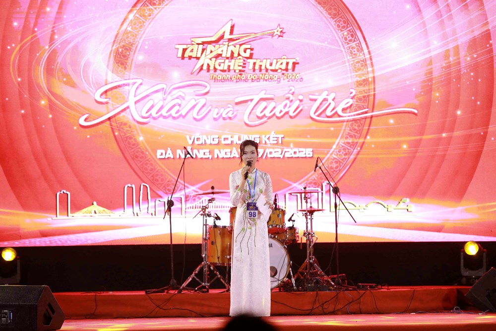 Sắc xuân rực rỡ trong đêm chung kết Tài năng nghệ thuật Đà Nẵng - ảnh 5