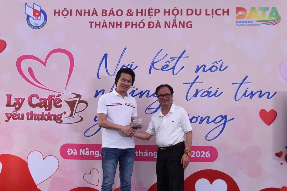 Chung tay vì cộng đồng từ “Ly café yêu thương” - ảnh 5