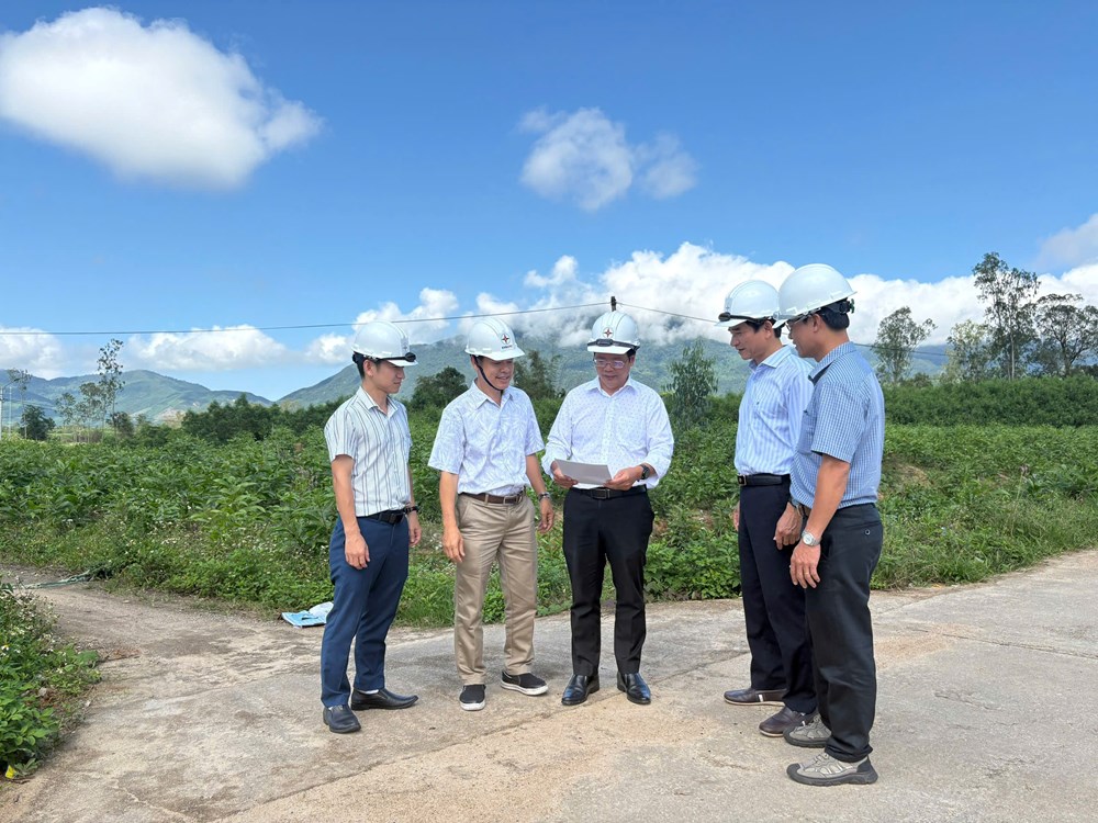 Sẵn sàng đảm bảo điện phục vụ bầu cử Quốc hội khóa XVI và HĐND các cấp - ảnh 3