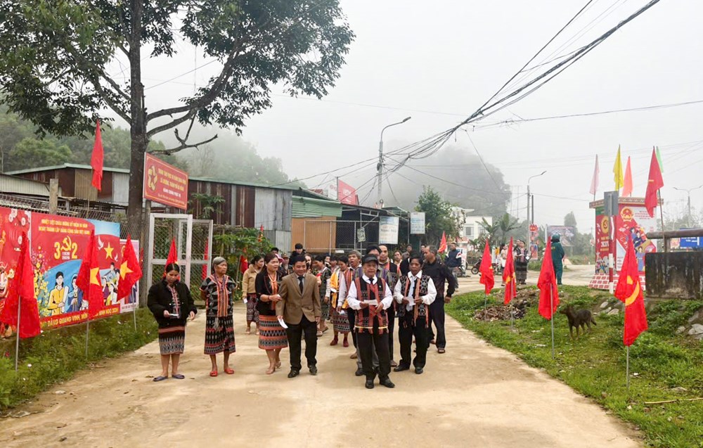 Cử tri Đà Nẵng phấn khởi đi bầu cử đại biểu Quốc hội và HĐND các cấp - ảnh 6