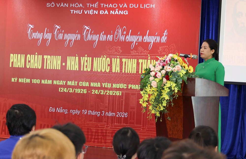 Trưng bày tài nguyên thông tin và nói chuyện chuyên đề về chí sĩ Phan Châu Trinh - ảnh 2