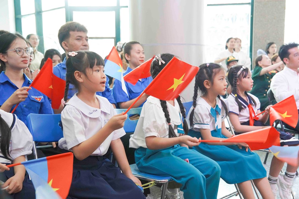 Talkshow “Ngày Giải phóng” tái hiện ký ức hào hùng, lan tỏa niềm tự hào dân tộc - ảnh 4