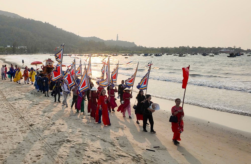 Rộn ràng khai hội Cầu ngư Sơn Trà 2026 - ảnh 6