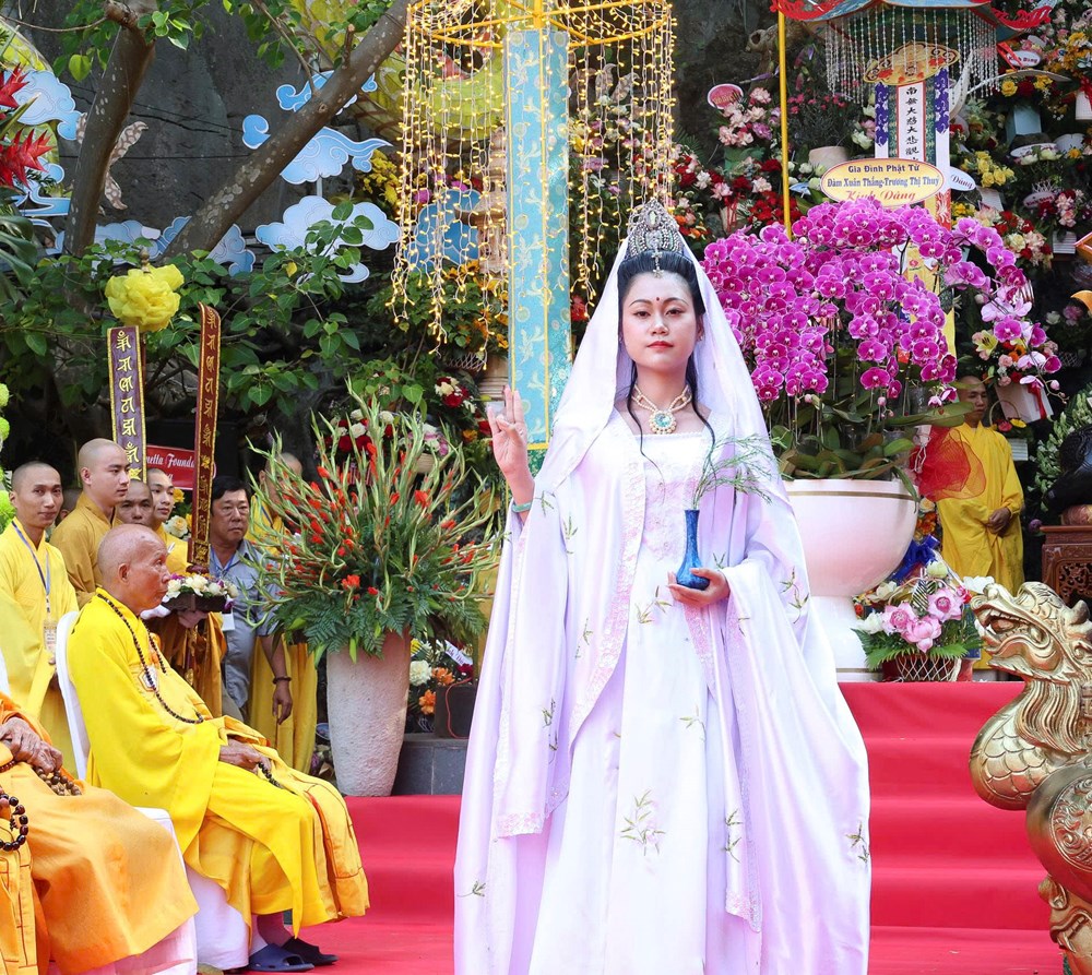 Trang nghiêm Lễ vía Đức Bồ tát Quán Thế Âm - ảnh 3
