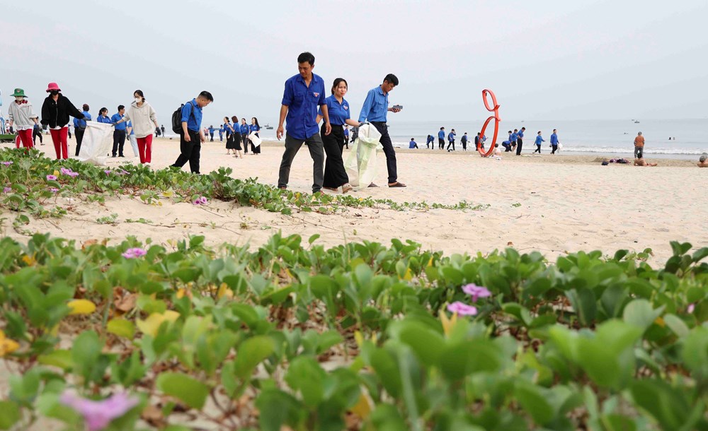 Lan tỏa thông điệp “giữ xanh biển Đà Nẵng” - ảnh 3